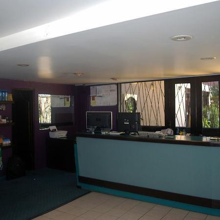 Hotel Suites Royal Tijuana Ngoại thất bức ảnh