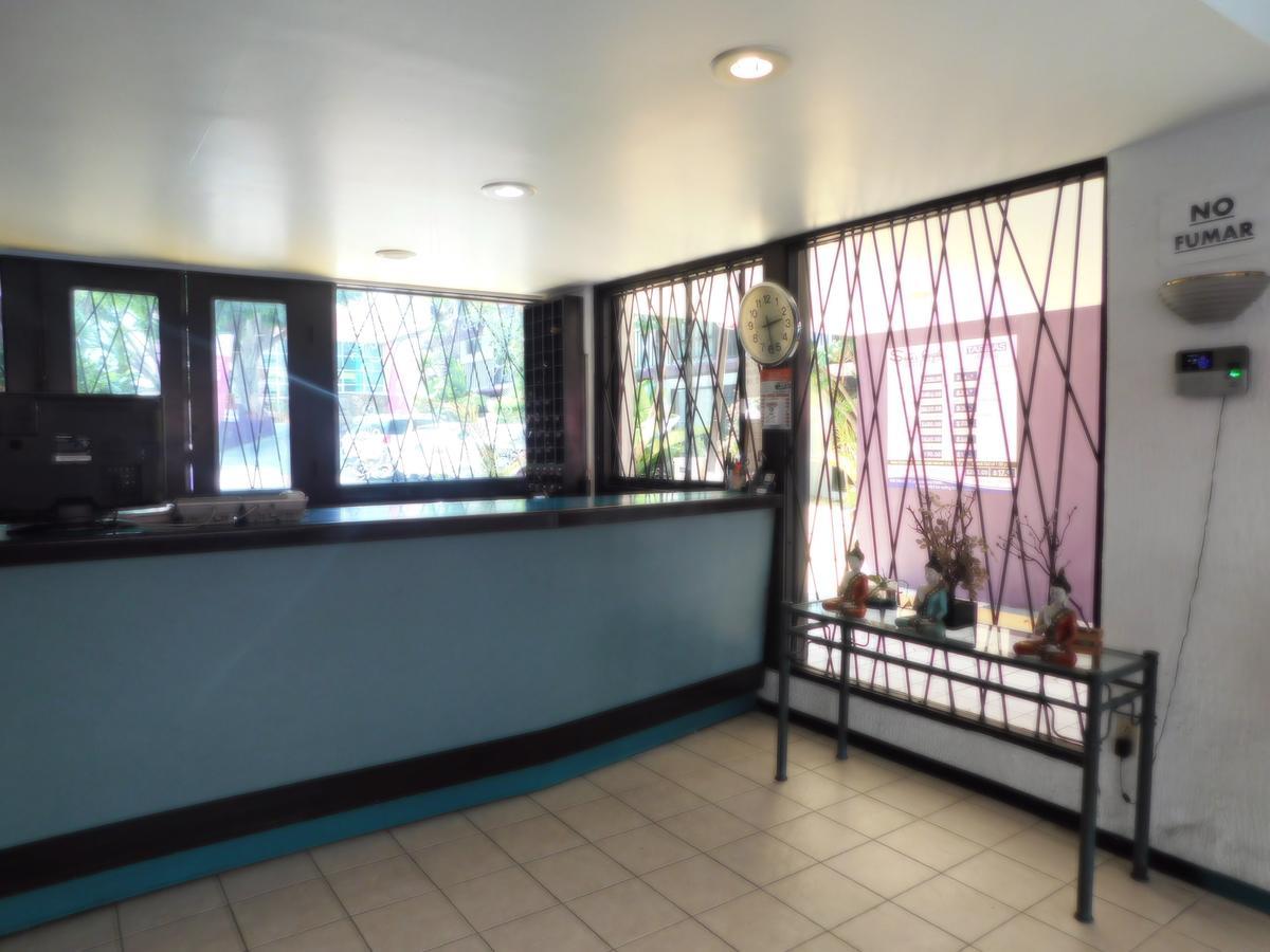 Hotel Suites Royal Tijuana Ngoại thất bức ảnh