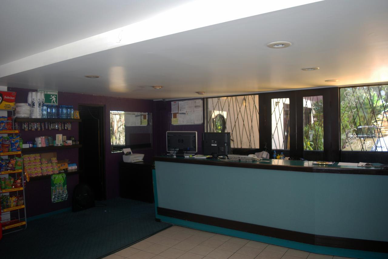 Hotel Suites Royal Tijuana Ngoại thất bức ảnh