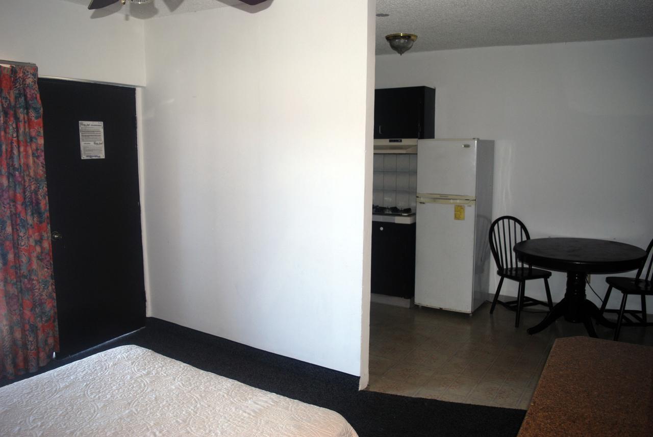 Hotel Suites Royal Tijuana Ngoại thất bức ảnh